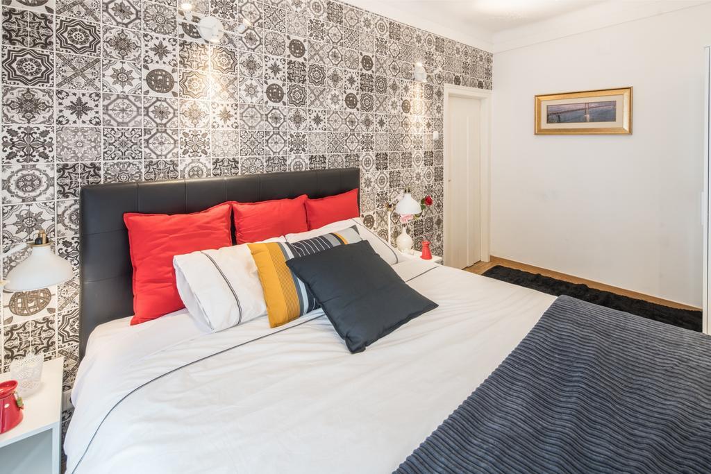 Lisbon Fragrances Apartment ภายนอก รูปภาพ