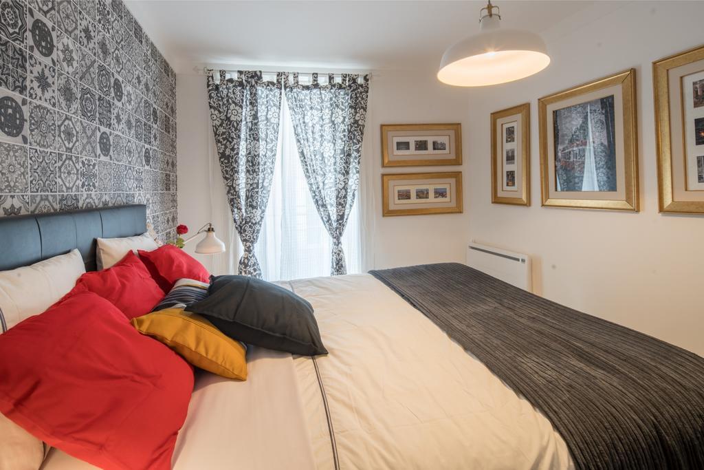 Lisbon Fragrances Apartment ภายนอก รูปภาพ