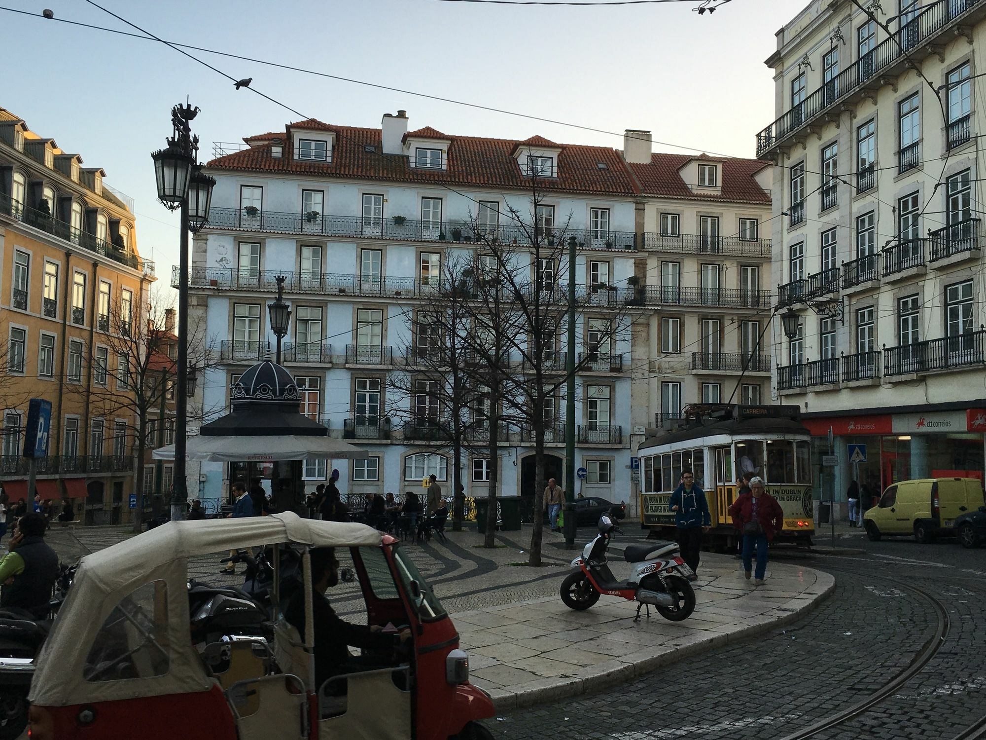 Lisbon Fragrances Apartment ภายนอก รูปภาพ
